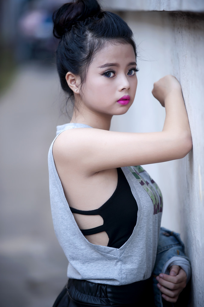 少妇与公做了夜伦理69
